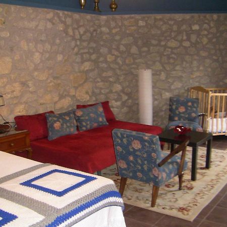 Гостевой дом Casa Xan Da Pena Villarmayor  Экстерьер фото