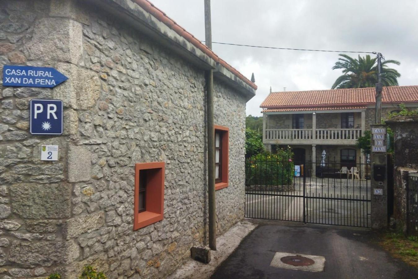 Гостевой дом Casa Xan Da Pena Villarmayor  Экстерьер фото